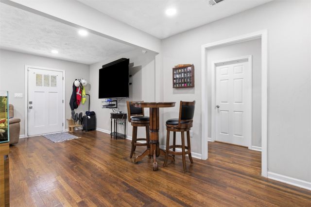 306 Center Street, Pasadena, TX 77506