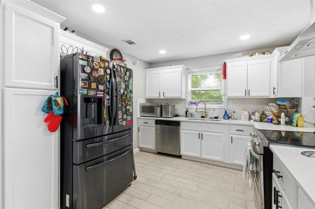 306 Center Street, Pasadena, TX 77506