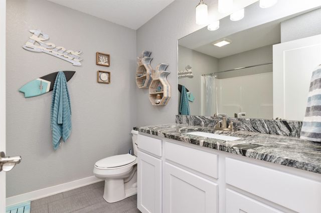 1419 Green Hills Drive, Norwalk, IA 50211
