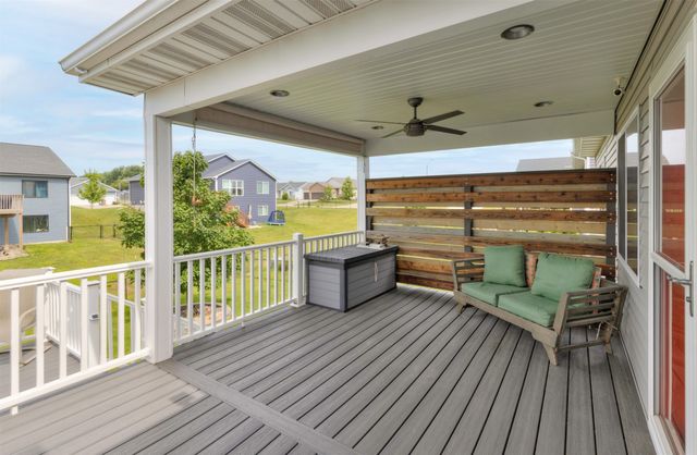 1419 Green Hills Drive, Norwalk, IA 50211
