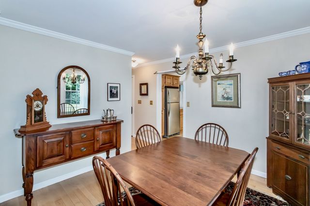 26 Morningside Drive, Westfield, MA 01085