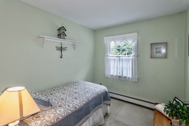 26 Morningside Drive, Westfield, MA 01085