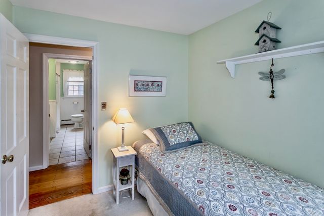 26 Morningside Drive, Westfield, MA 01085