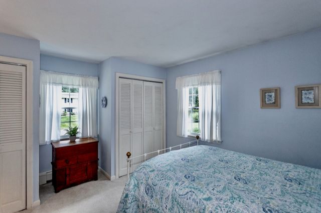 26 Morningside Drive, Westfield, MA 01085