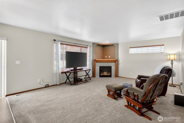 19005 26th Avenue Ct E, Spanaway, WA 98387