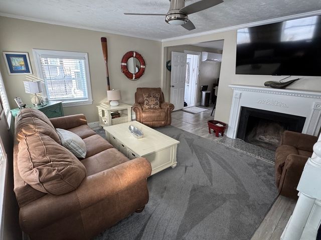 16 Elton, Yarmouth, MA 02673