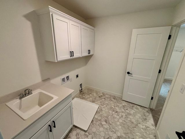 819 Walnut Grove Lane, Hanover, MN 55341