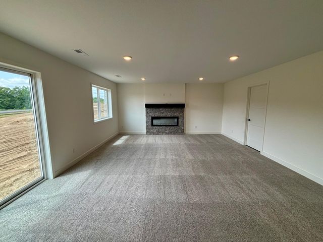 819 Walnut Grove Lane, Hanover, MN 55341