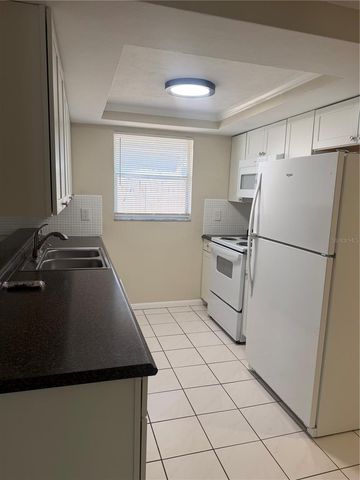 9004 SAINT REGIS LANE, Port Richey, FL 34668