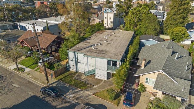 4121 Opal Street, Oakland, CA 94609