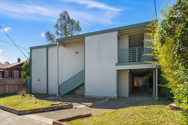 4121 Opal Street, Oakland, CA 94609
