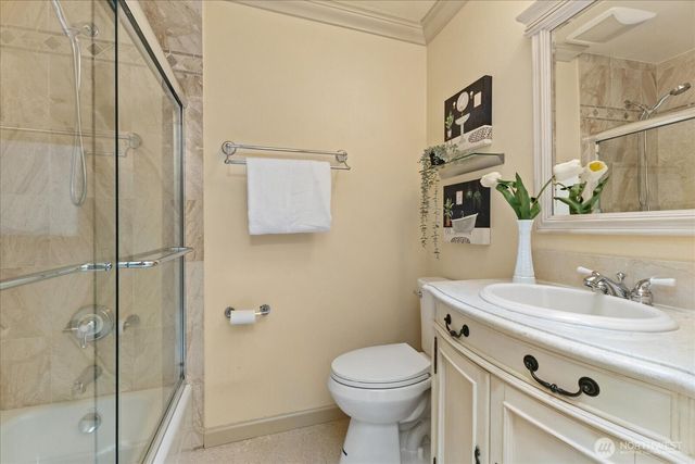 1704 154th Avenue SE, Bellevue, WA 98007