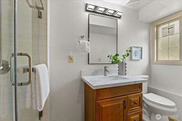 1704 154th Avenue SE, Bellevue, WA 98007