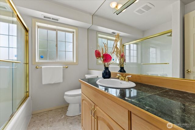 1704 154th Avenue SE, Bellevue, WA 98007