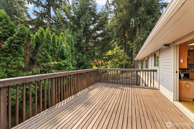 1704 154th Avenue SE, Bellevue, WA 98007