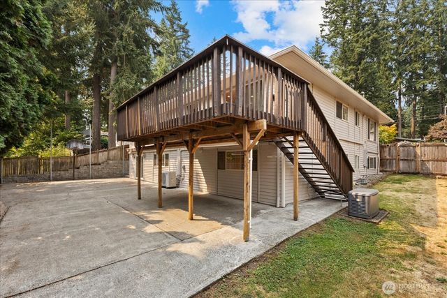 1704 154th Avenue SE, Bellevue, WA 98007