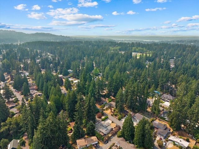 1704 154th Avenue SE, Bellevue, WA 98007