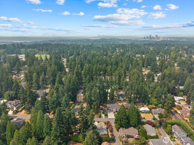 1704 154th Avenue SE, Bellevue, WA 98007