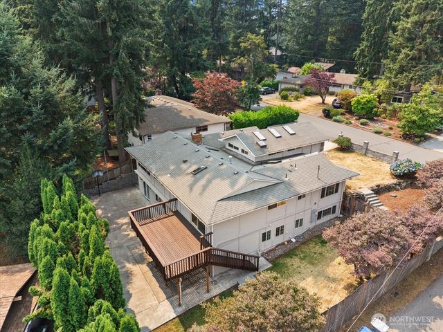 1704 154th Avenue SE, Bellevue, WA 98007