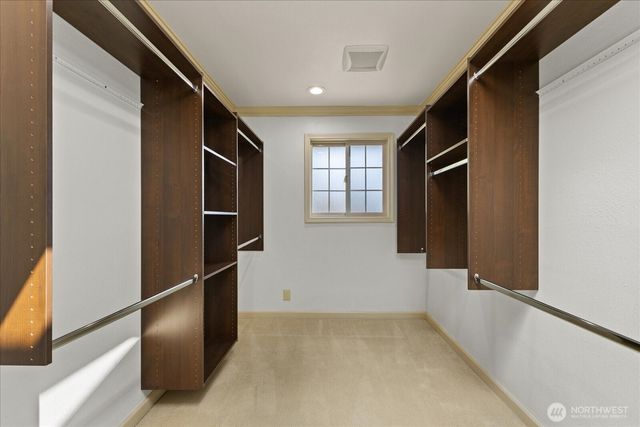 1704 154th Avenue SE, Bellevue, WA 98007