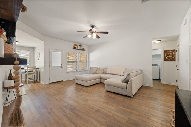 1212 Bales Street, Cleburne, TX 76033