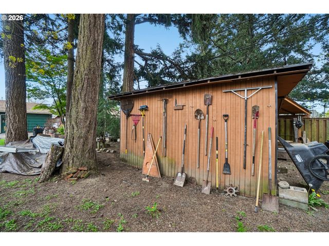 907 Se 179TH Ave, Portland, OR 97233