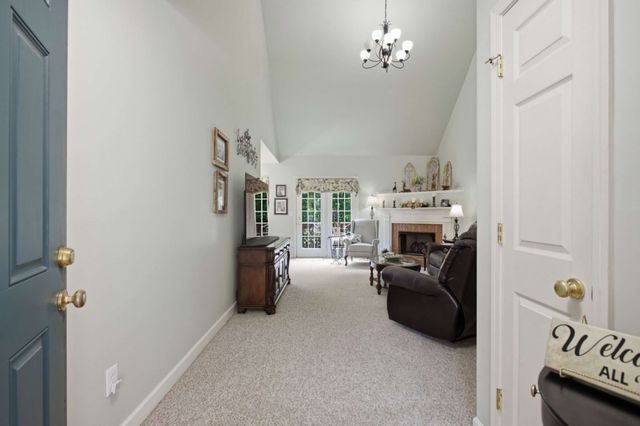 1042 Watauga Ct, Thompsons Station, TN 37179
