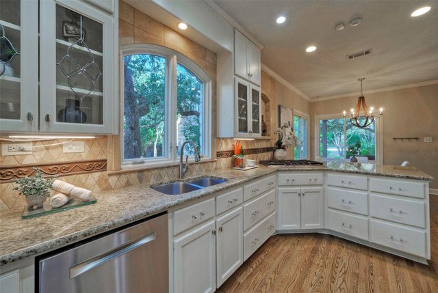 16807 Trail Of The Woods, Austin, TX 78734