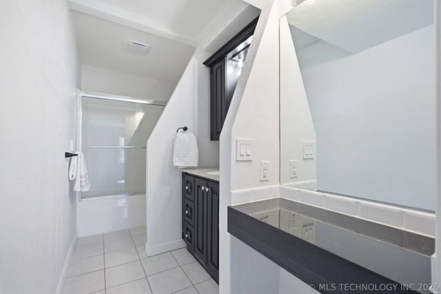 2921 W 64th Street, Tulsa, OK 74132