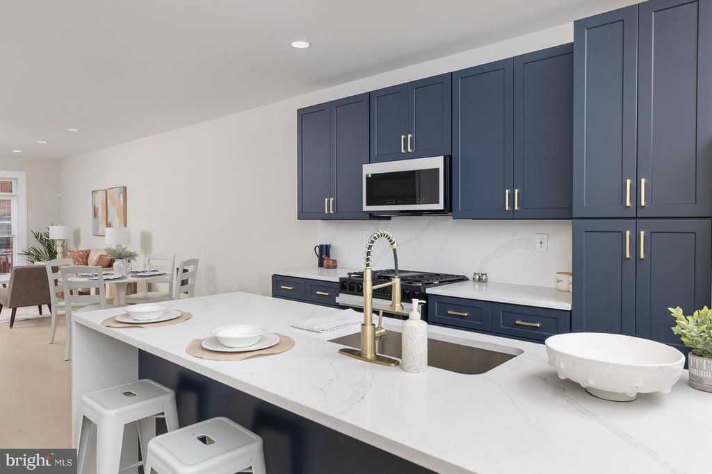 117 S BOULDIN ST, Baltimore, MD 21224