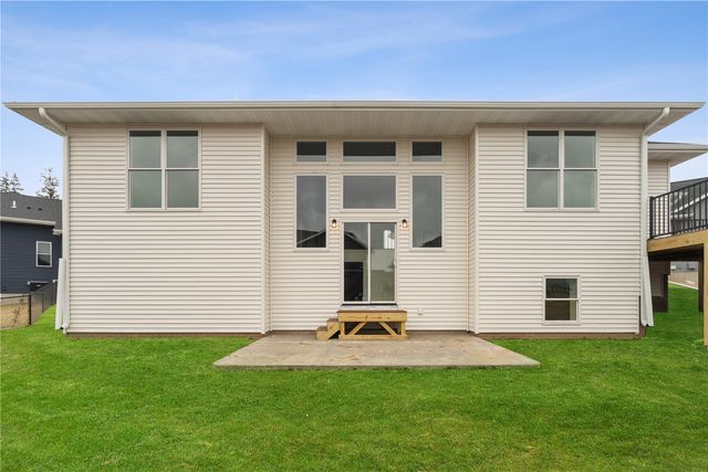 4135 Tall Pines Court, Marion, IA 52302