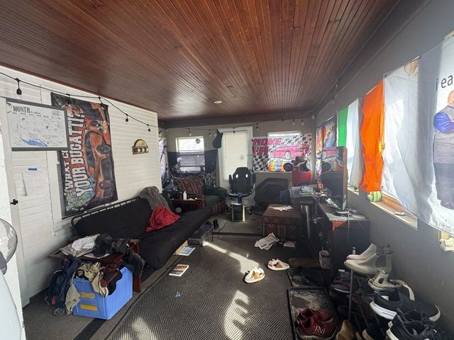 187 North Champlain Street, Burlington, VT 05401