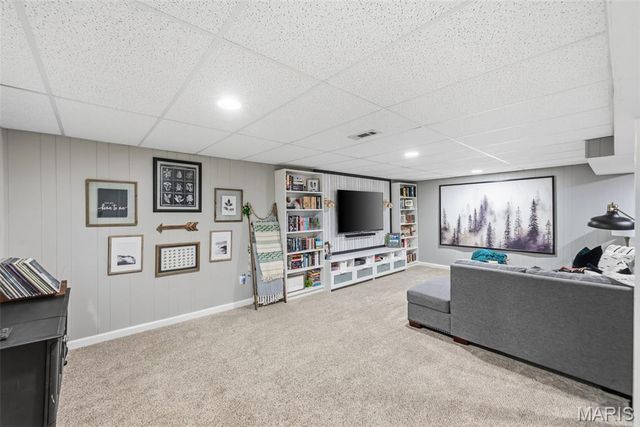 13 Spring Fawn Lane, St Peters, MO 63376