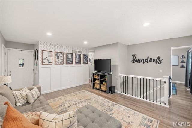 13 Spring Fawn Lane, St Peters, MO 63376