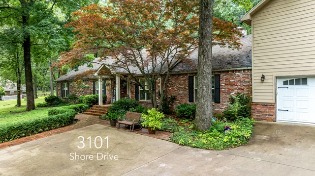 3101 Shore Dr, Grove, OK 74344
