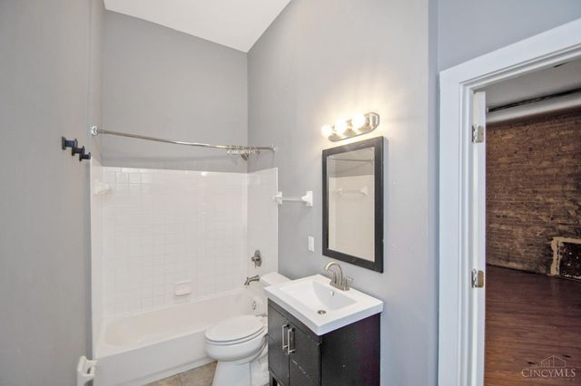 1217 Central Avenue, Cincinnati, OH 45214