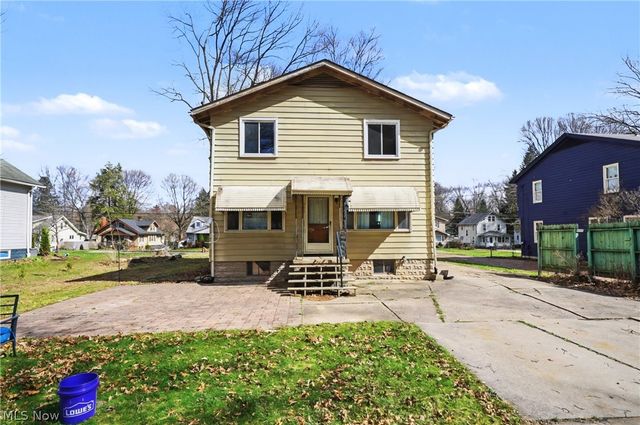 3564 Williamson Road, Stow, OH 44224