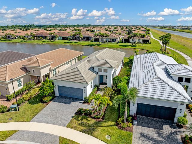 25007 SW Alberti Way, Port St. Lucie, Port St Lucie, FL 34986