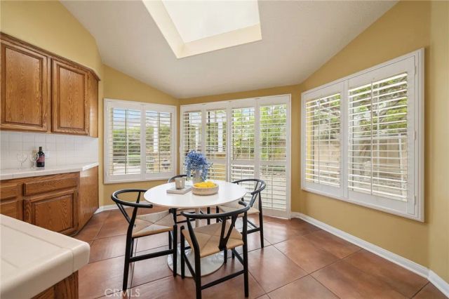 137 W Greystone Avenue, Monrovia, CA 91016