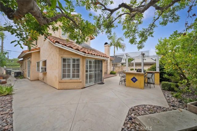 137 W Greystone Avenue, Monrovia, CA 91016