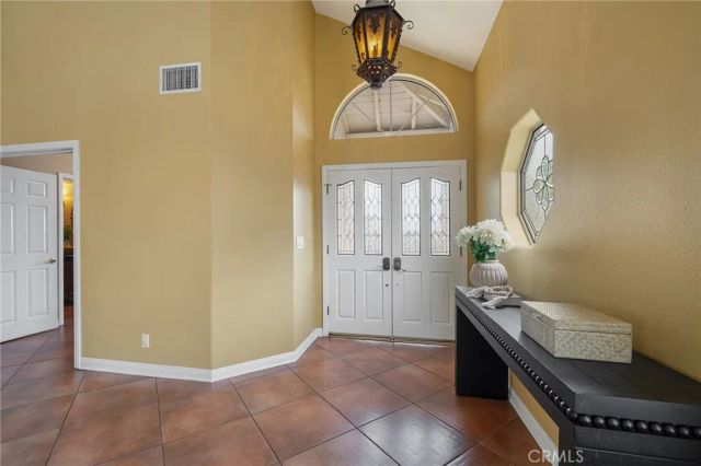 137 W Greystone Avenue, Monrovia, CA 91016