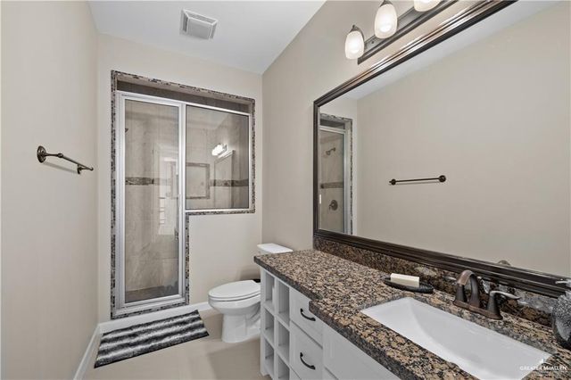 813 Sinatra Drive, Edinburg, TX 78542