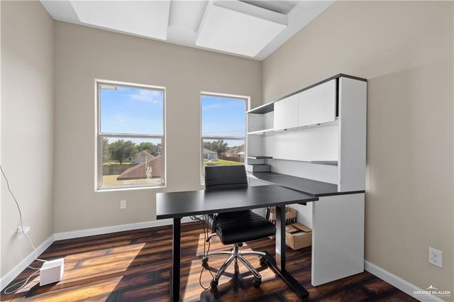 813 Sinatra Drive, Edinburg, TX 78542