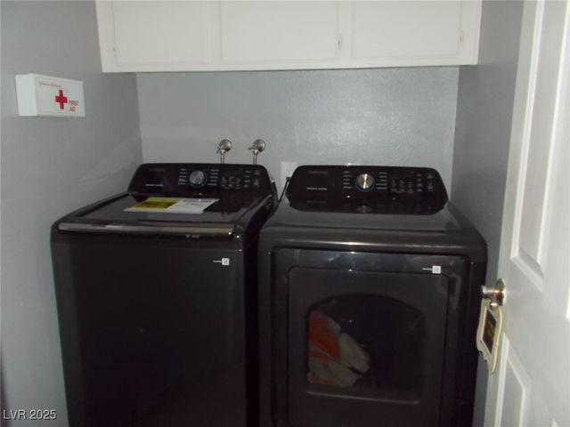 7711 Keating Circle, Las Vegas, NV 89147