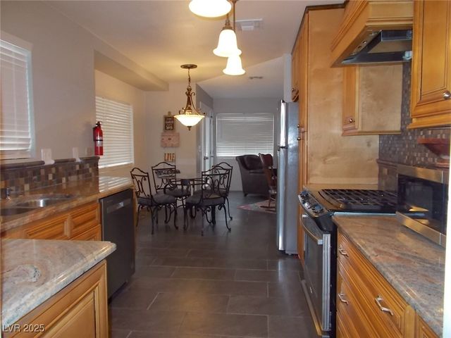 7711 Keating Circle, Las Vegas, NV 89147