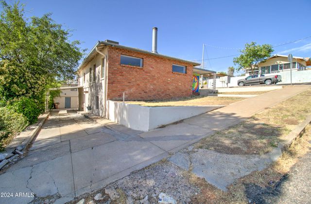 877 E SYCAMORE Street, Globe, AZ 85501