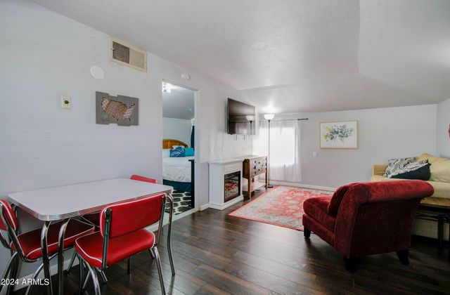 877 E SYCAMORE Street, Globe, AZ 85501