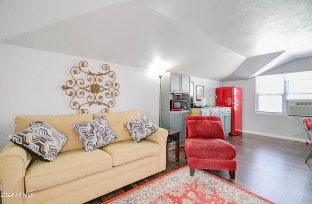 877 E SYCAMORE Street, Globe, AZ 85501