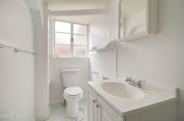 877 E SYCAMORE Street, Globe, AZ 85501