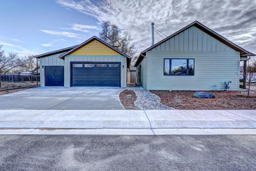 234 N Sycamore Street, Fruita, CO 81521